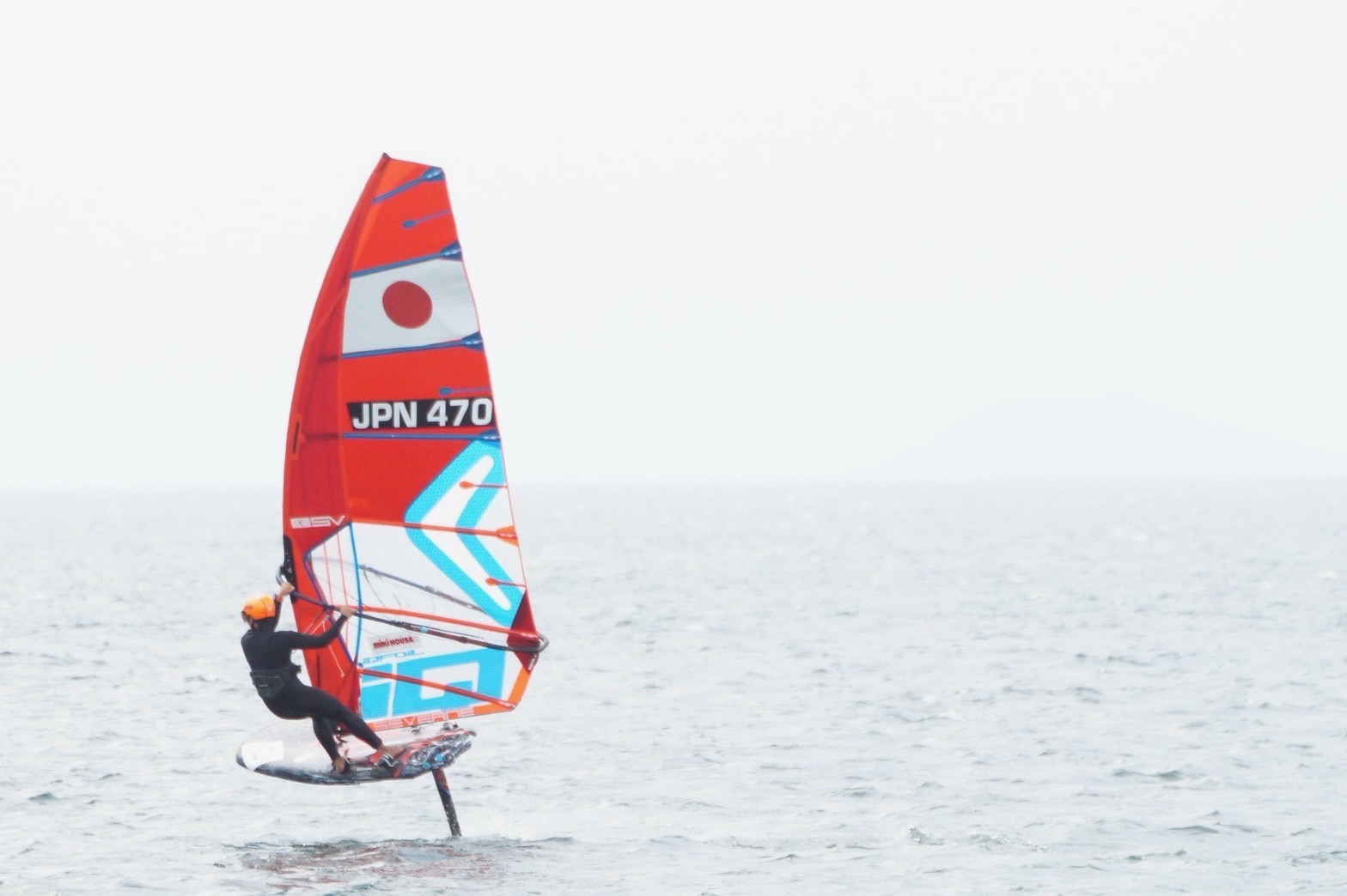 ウインドサーフィン RS:X級での競技シーン